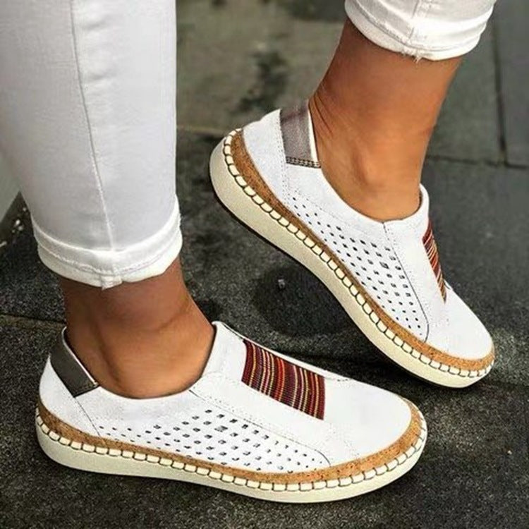 Damen perforierte Slipper-Sneaker mit Elastikeinsatz und Korkoptik-Plateau Echo Archiv