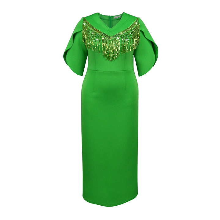 Damen Glamouröses Maxikleid mit funkelndem Fransenkragen Echo Archiv