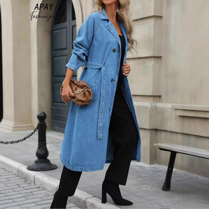 Damen Langer Denim-Trenchcoat mit Bindegürtel und Raglanärmeln Echo Archiv