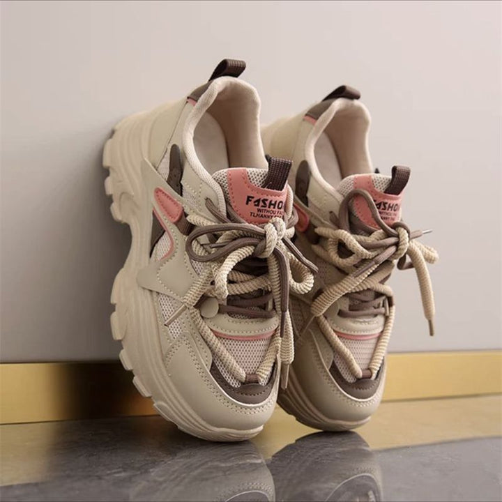 Damen Sportliche Chunky Sneakers mit atmungsaktiver Mesh-Oberfläche und dämpfendem Komfort Echo Archiv