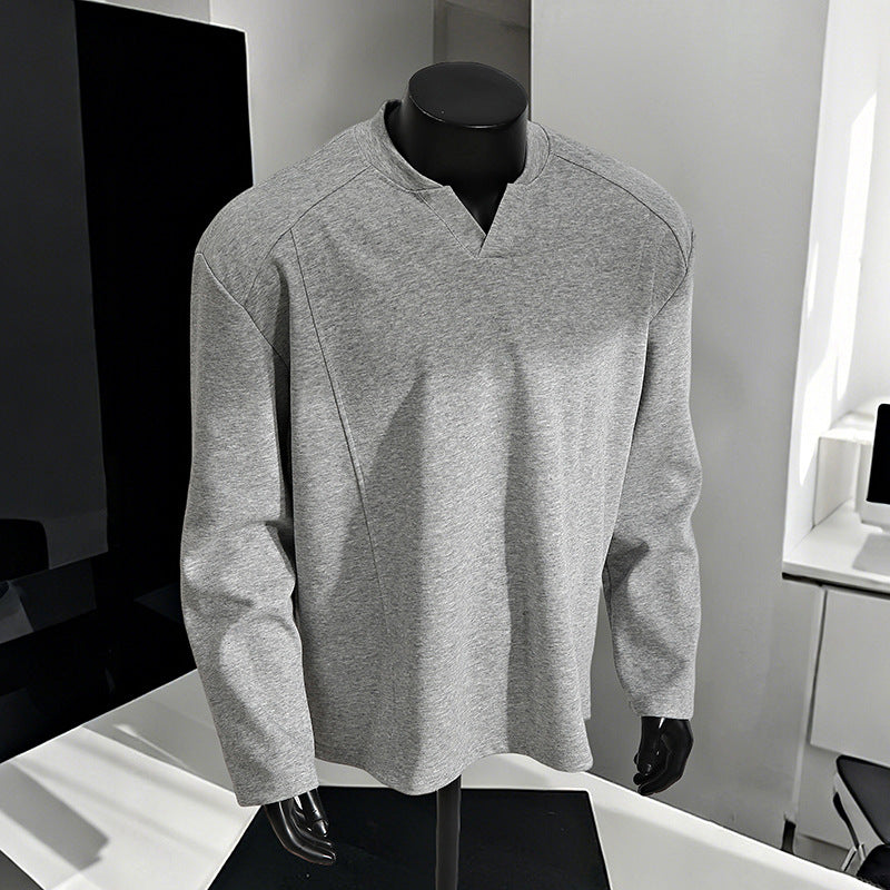 Herren Oversize-Langarmshirt mit V-Notch-Kragen, minimalistischer Schnitt und weichem Baumwollmix Echo Archiv