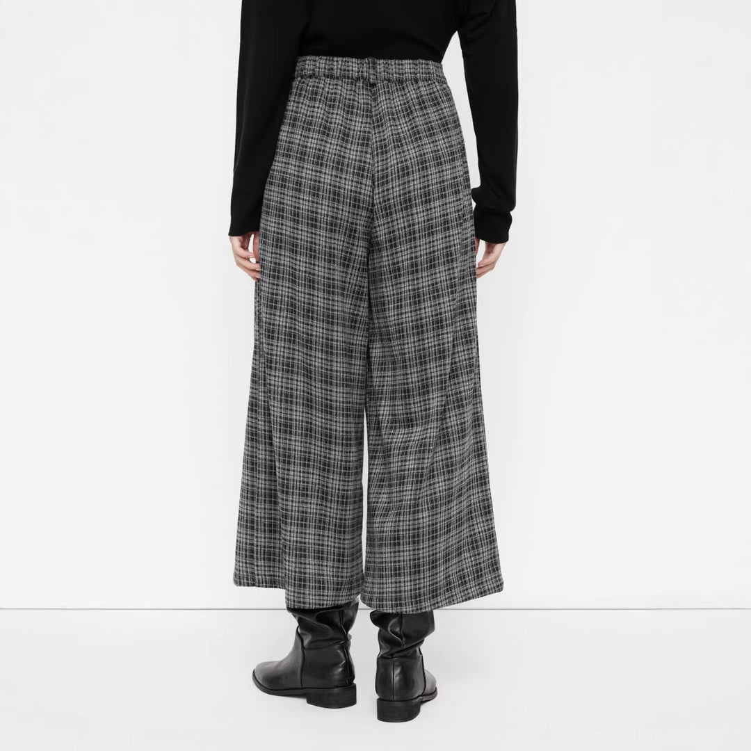 Damen Bequeme und modische Karohose Echo Archiv