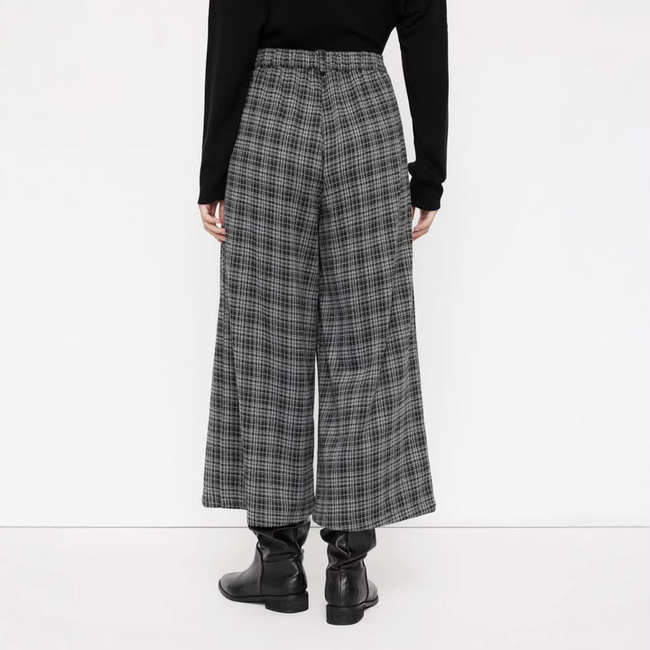 Damen Bequeme und modische Karohose Echo Archiv