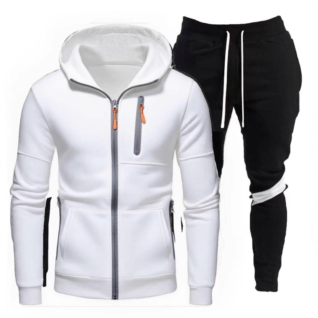 Herren sportliche Kapuzenjacke mit praktischem Reißverschluss und Jogginghose Echoarchiv