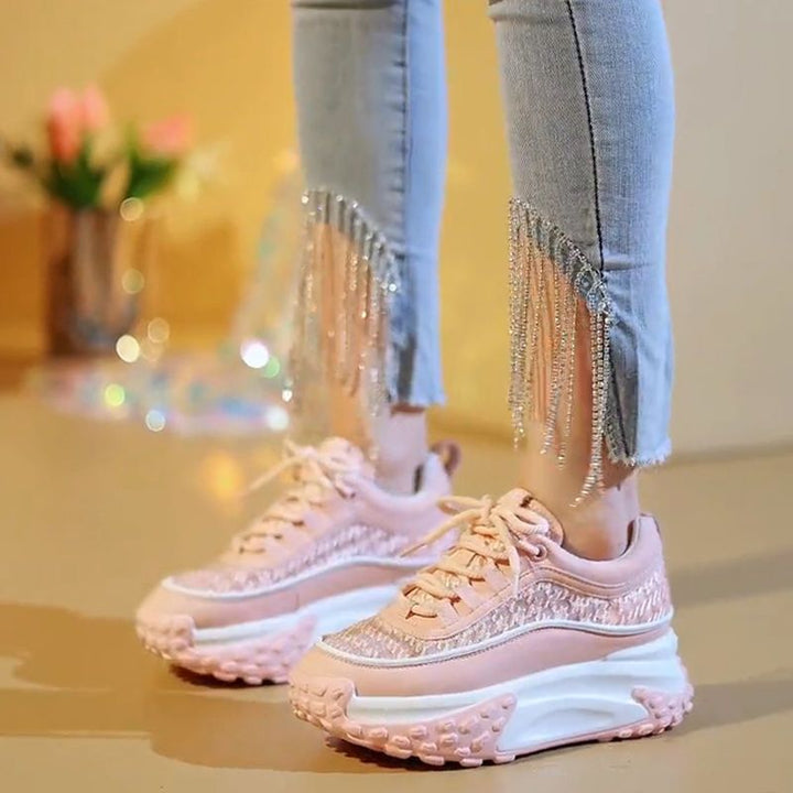 Damen Modische Chunky Sneakers mit luftiger Mesh-Oberfläche und verstärktem Fersenbereich Echo Archiv