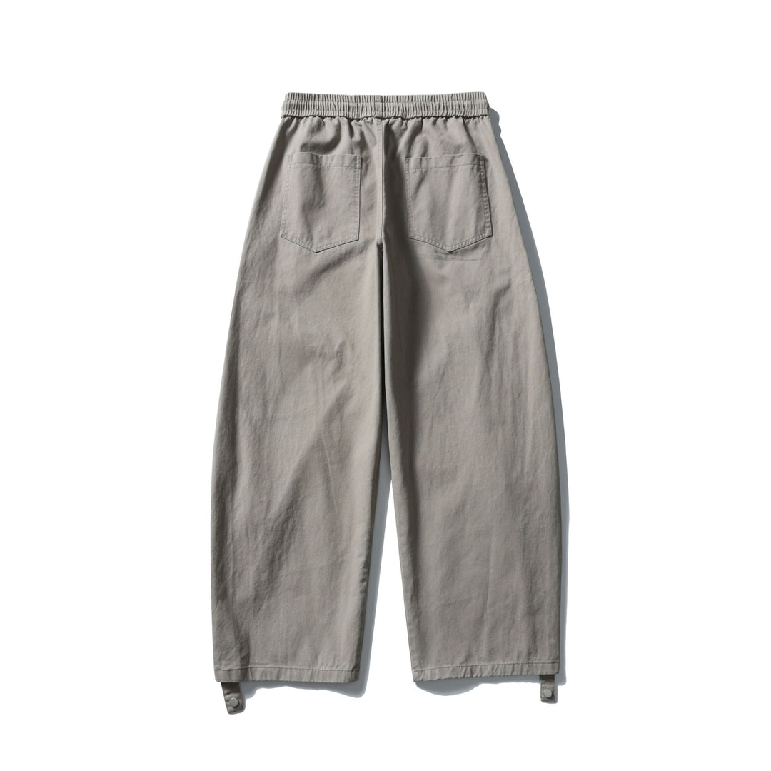 Damen Weite Cargo‑Hose mit elastischem Tunnelzugbund, aufgesetzten Pattentaschen und verstellbaren Beinriemen Echoarchiv