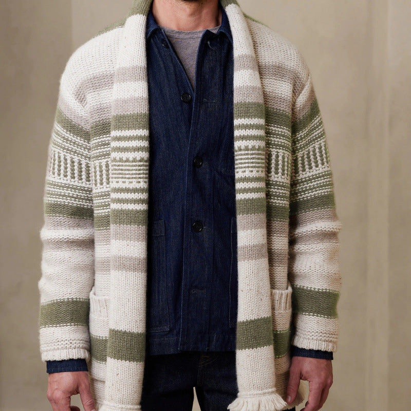 Herren Strickjacke mit modernem Muster und praktischen Taschen Echoarchiv
