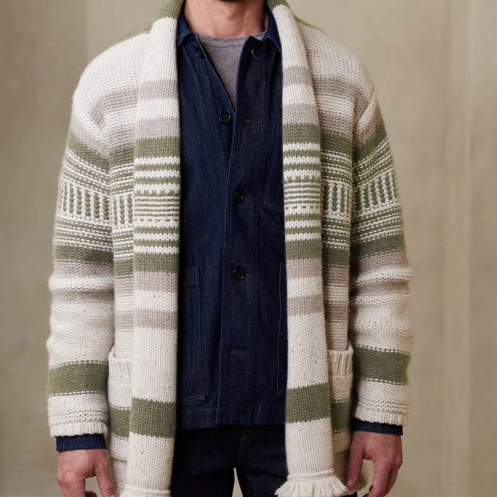 Herren Strickjacke mit modernem Muster und praktischen Taschen Echoarchiv