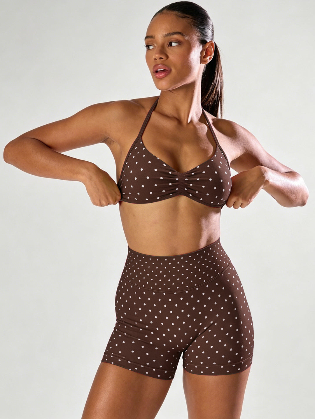 Damen Sportlicher Jumpsuit mit Raffungen und verstellbaren Trägern Echo Archiv