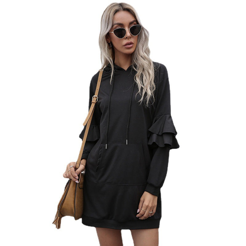 Damen Oversize-Kapuzenkleid mit zweistufigen Volantärmeln und Eingrifftasche Echoarchiv
