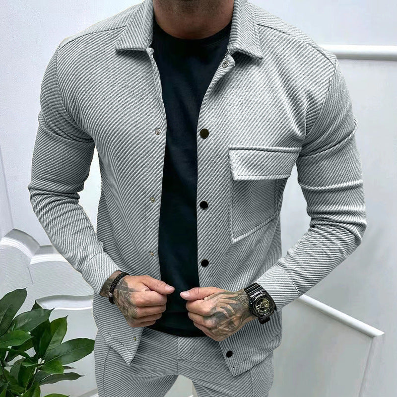 Herren modische Jacke mit strukturiertem Design und praktischen Taschen Echoarchiv