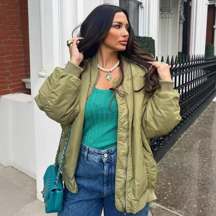 Damen oversized Bomberjacke mit technischen Details und praktischen Taschen Echoarchiv