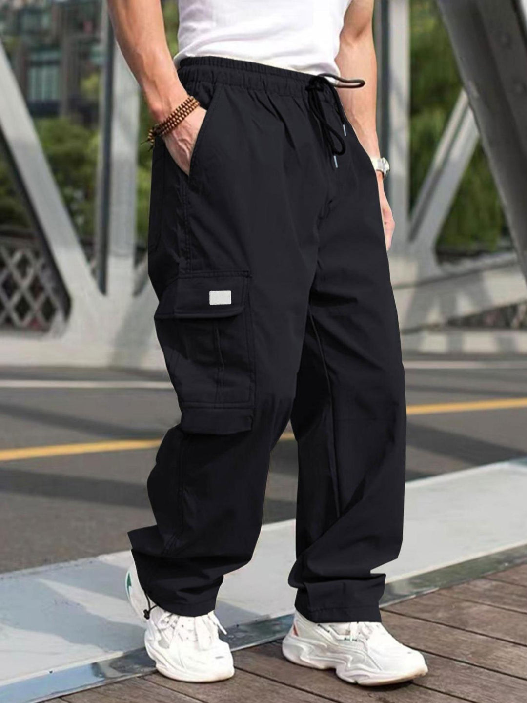 Herren lässige Cargo-Hose mit elastischem Bund und multifunktionalen Taschen – Bravaro