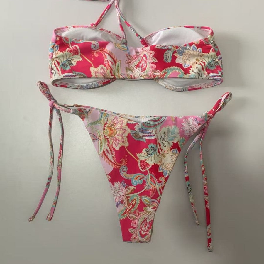 Damen Bikini-Set mit floralem Muster und verstellbarem Oberteil Echo Archiv