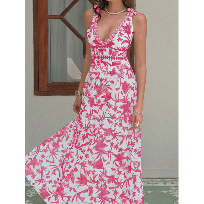 Damen Luxuriöser Badeanzug mit floralem Design und passendem Rock Echo Archiv