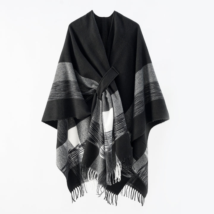 Damen Strickponcho mit geometrischem Blockmuster und Fransen Echo Archiv