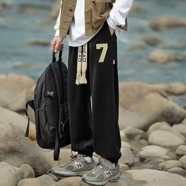 Herren Komfortable Relaxed-Fit Jogginghose Echoarchiv