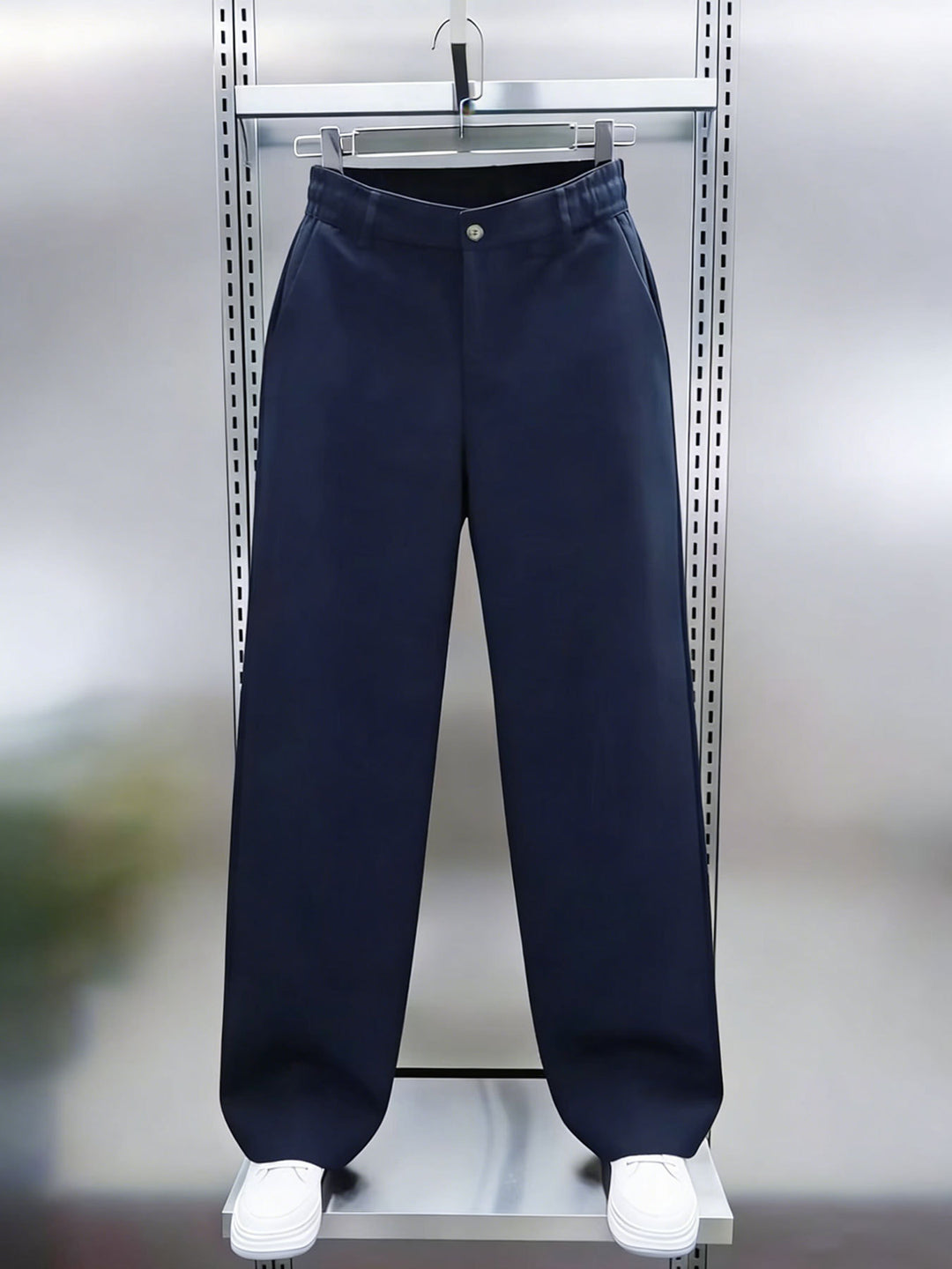 Herren weite Chinohose im Relaxed‑Fit mit elastischem Komfortbund und Seitentaschen Echo Archiv