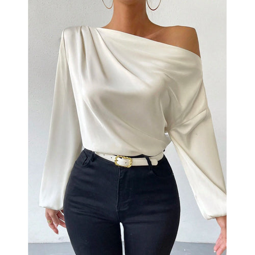 Damen Satin-Oberteil mit asymmetrischem Ausschnitt und fließendem Schnitt Echo Archiv