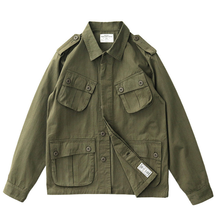 Herren Militärinspirierte Feldjacke mit aufgesetzten Pattentaschen und Schulterklappen Echoarchiv