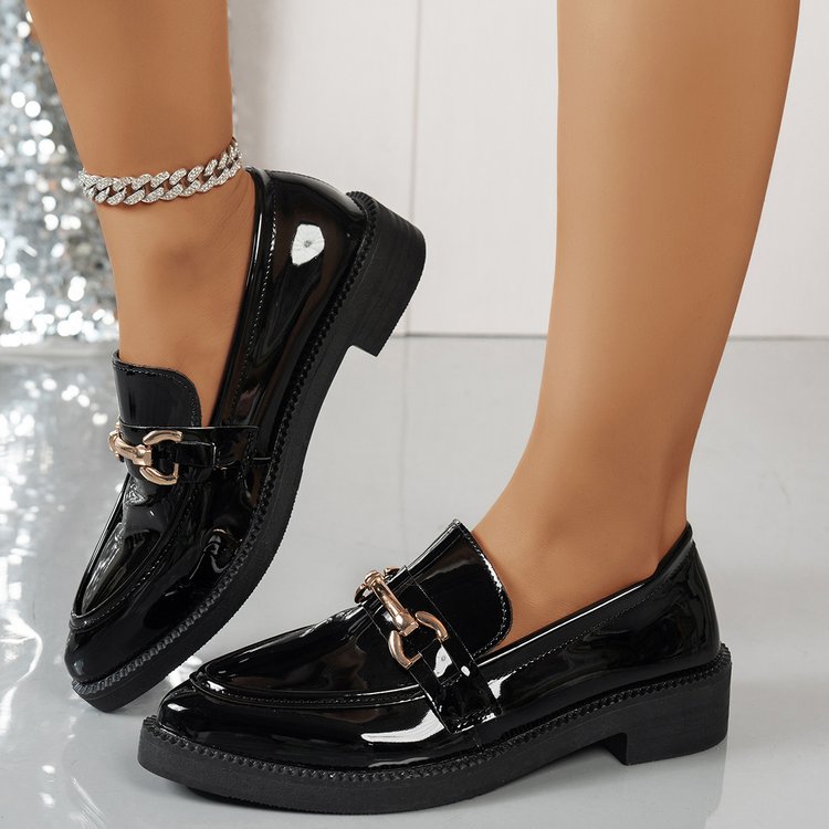 Damen  Lacklederoptik Loafer mit dekorativem Metall-Bit und profilierter Gummisohle Echo Archiv