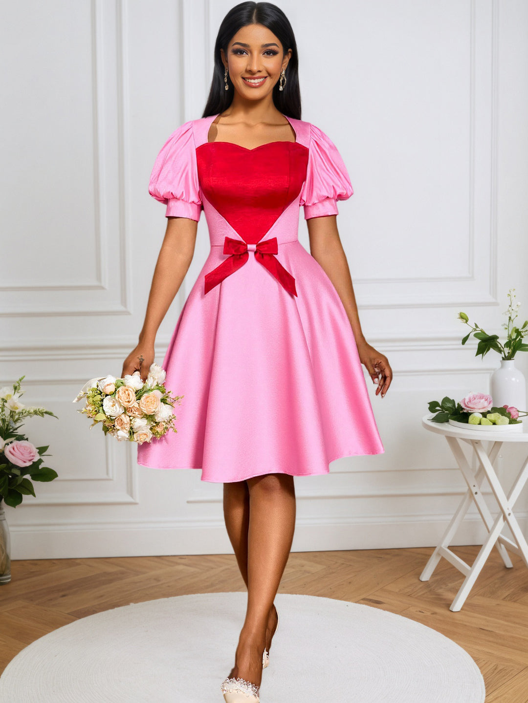 Damen festliches Kleid mit herzförmigem Oberteil und taillierter Silhouette Echo Archiv