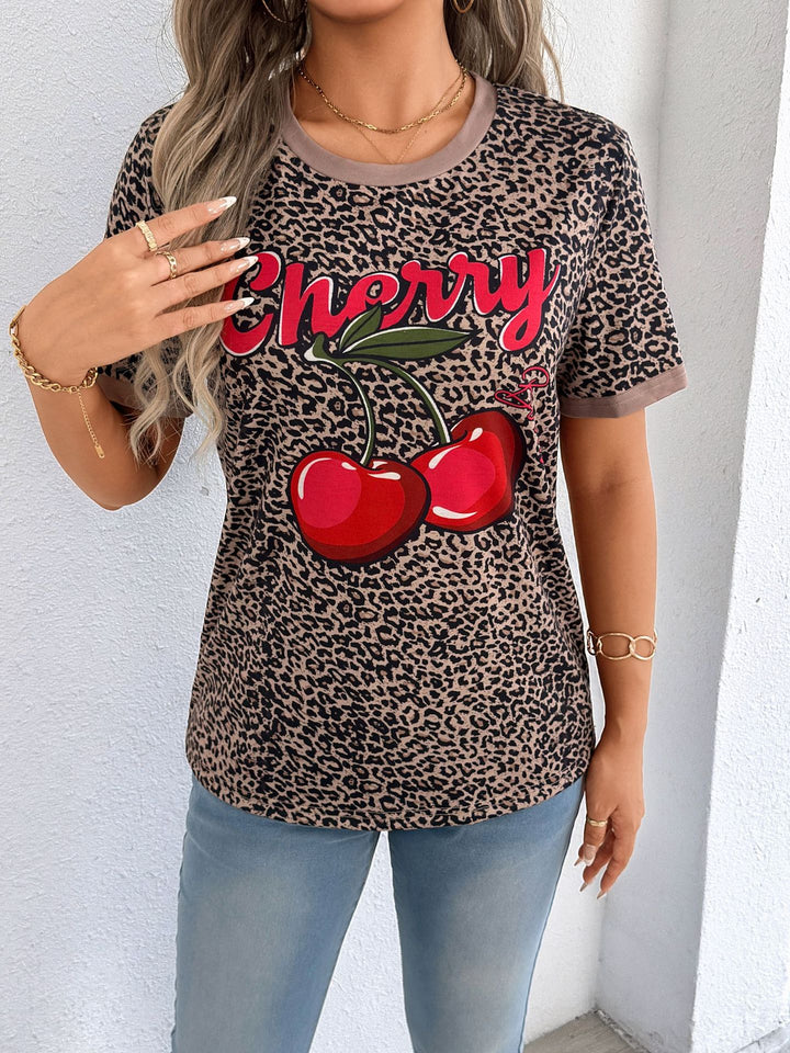 Damen lässiges T-Shirt mit Leopardenmuster und frischem Kirschen-Print Echo Archiv