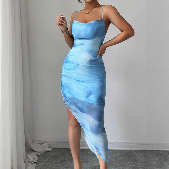 Damen Wickelkleid mit asymmetrischem Schnitt und raffinierten Rüschendetails Echo Archiv