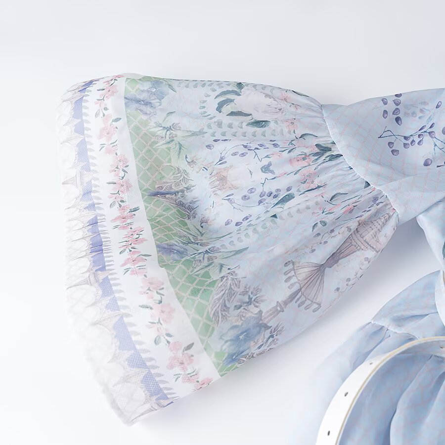 Damen Maxikleid im Vintage‑Print mit Stehkragen, Glockenärmeln und Taillengürtel Echoarchiv
