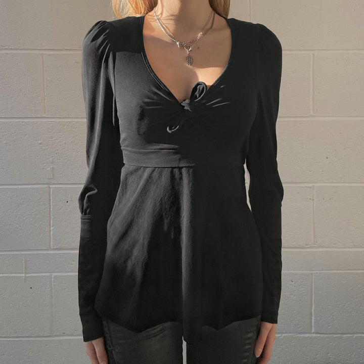 Damen Tailliertes Peplum-Top mit V-Ausschnitt, Knotendetail und Puffärmeln – Orélia