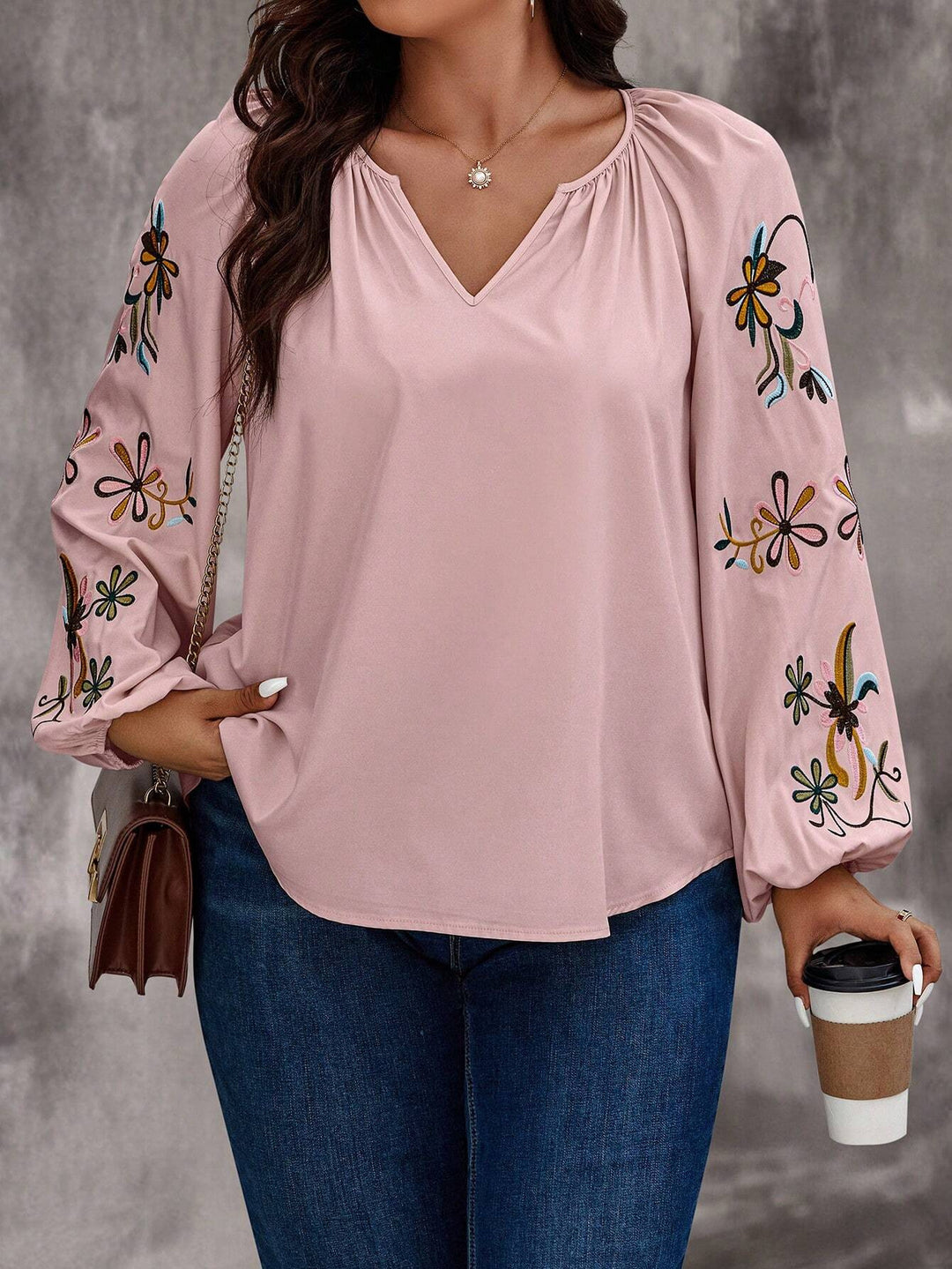 Damen Locker sitzende V-Ausschnitt Bluse mit floraler Stickerei an Ballonärmeln – Élovi