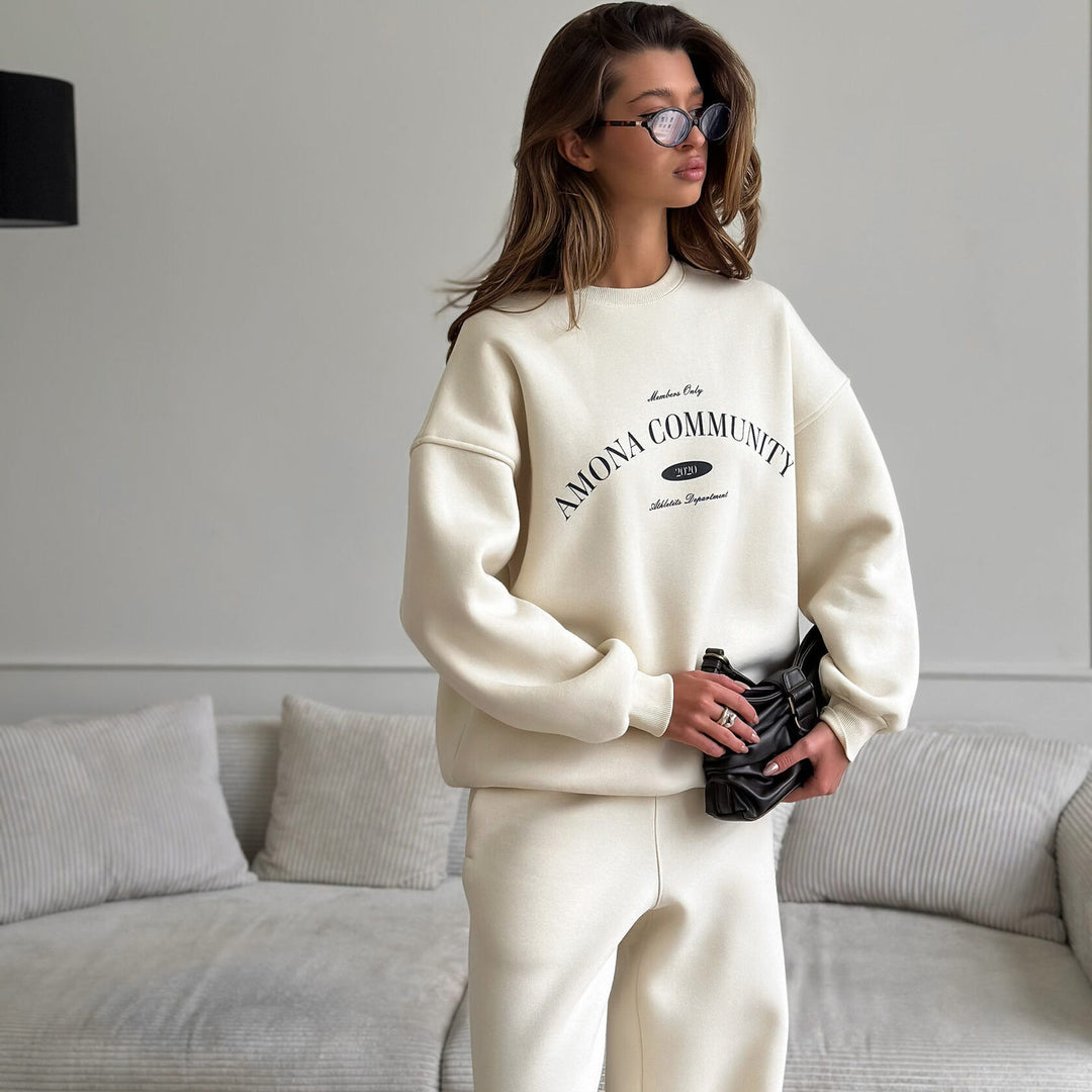 Damen weiches Oversize-College-Sweatshirt und hochgeschnittene weite Jogginghose – Avérine
