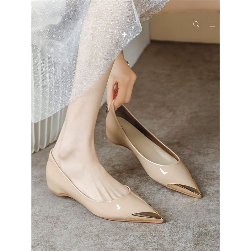 Damen Spitz zulaufende Ballerinas mit Leopardenmuster und metallischer Zehenkappe – Lioré