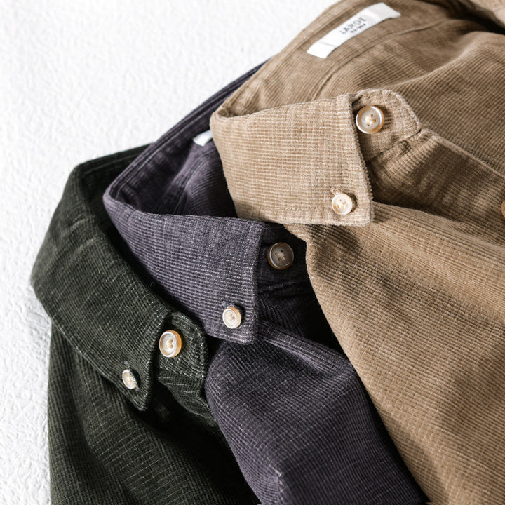 Herren Feines Cord-Overshirt mit Button-Down-Kragen und Brusttasche Echoarchiv