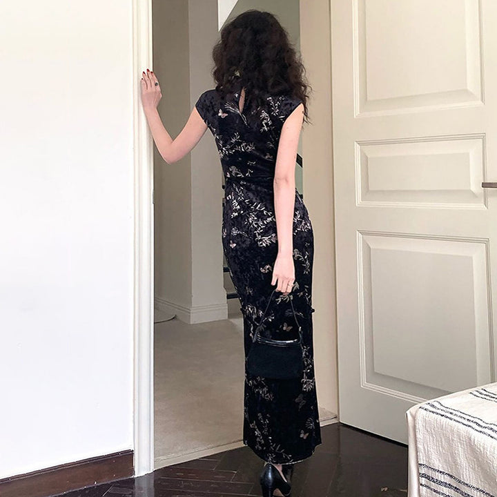 Damen Elegantes Maxikleid mit floralem Druck und Stehkragen Echo Archiv