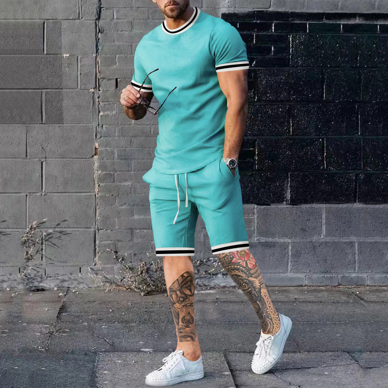 Herren Kurzarm Freizeit-Outfit mit sportlichen Kontrastdetails Echoarchiv