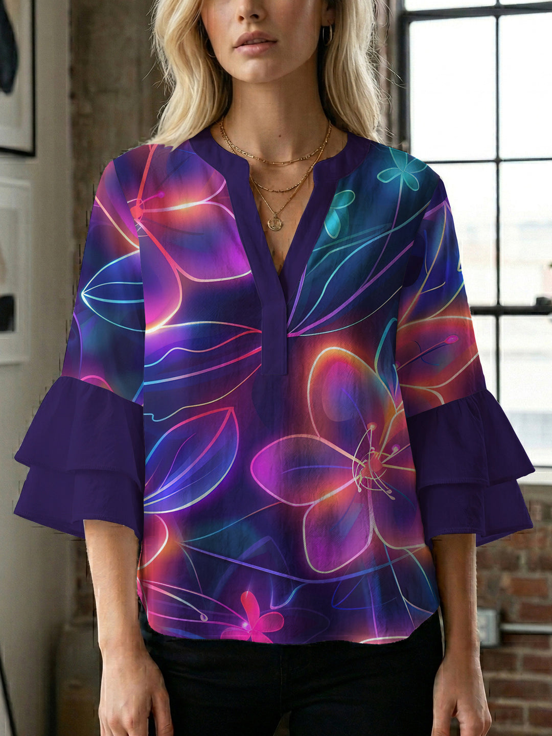Damen Bluse mit voluminösen Rüschenärmeln und floralem Muster Echo Archiv
