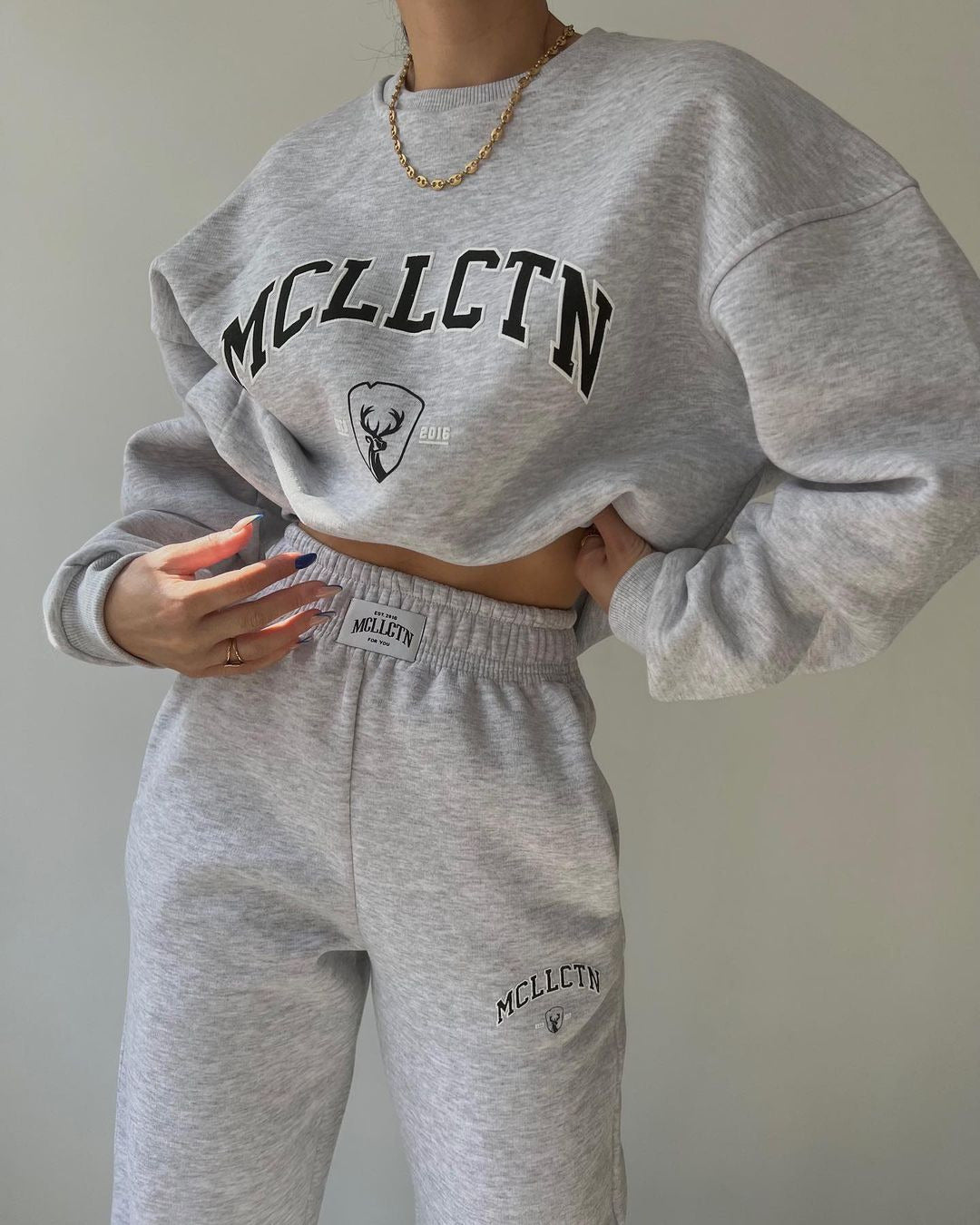 Damen Oversized College-Sweatshirt und High-Waist-Jogger-Set aus French-Terry Echoarchiv