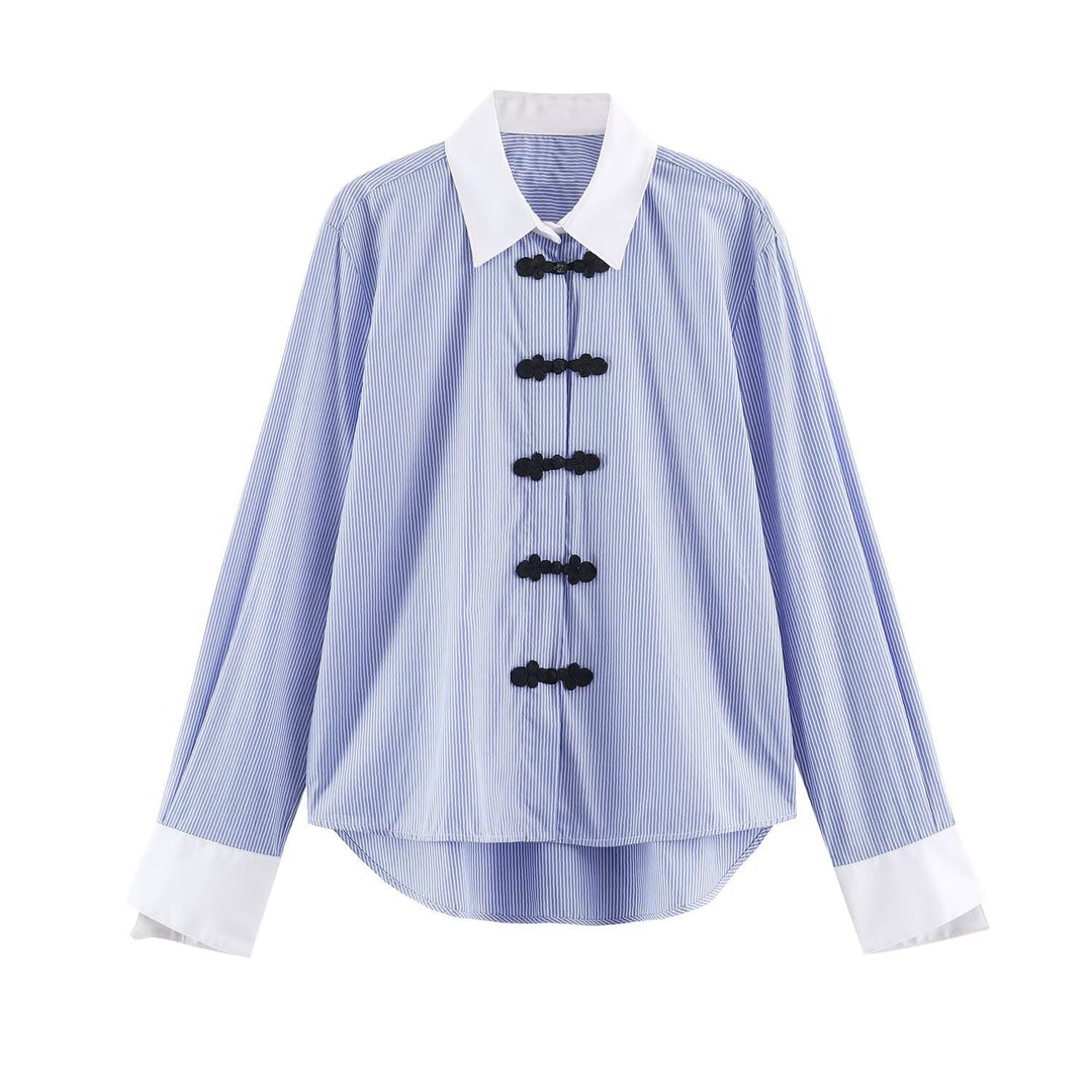 Damen Oversize-Hemdbluse mit Froschknopf-Verschlüssen und Kontrastkragen Echo Archiv