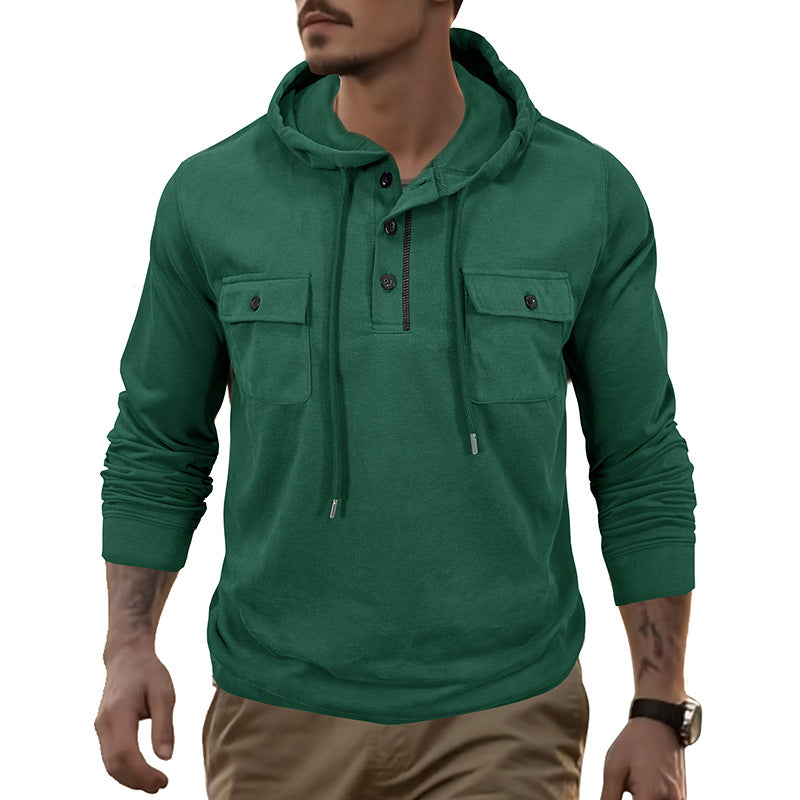 Herren Kapuzenshirt mit praktischen Brusttaschen und modischem Henley-Ausschnitt Echoarchiv
