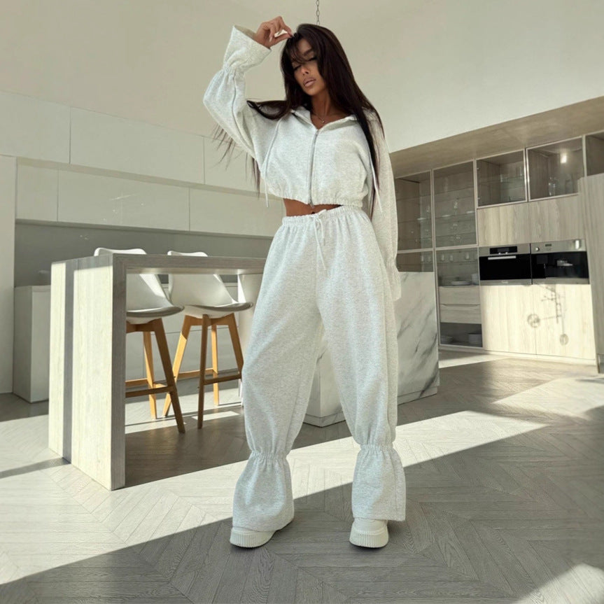 Damen Cropped-Kapuzenjacke mit Reißverschluss und taillierter Tunnelzug-Jogginghose – Auréline