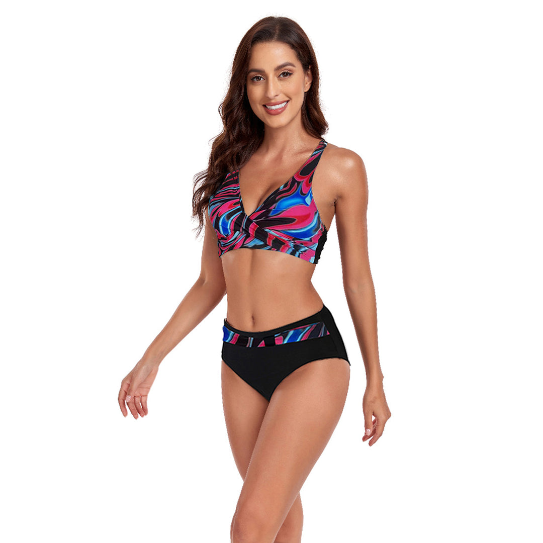 Damen Sportliches Bikini-Set mit trendigem Schnitt und modernem Grafikdesign Echo Archiv