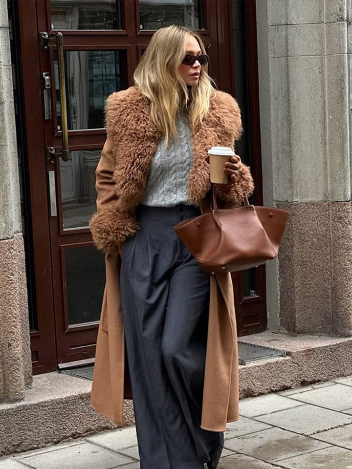 Damen Maxilanger Wollmixmantel mit abnehmbarem lockigem Faux‑Fur‑Schalkragen und Fellmanschetten Echoarchiv