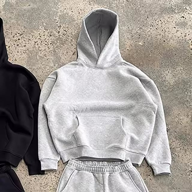 Herren nan urbaner Boxy-Hoodie mit verkürztem Rumpf, überschnittener Schulter und weichem Fleece-Innenfutter Echo Archiv