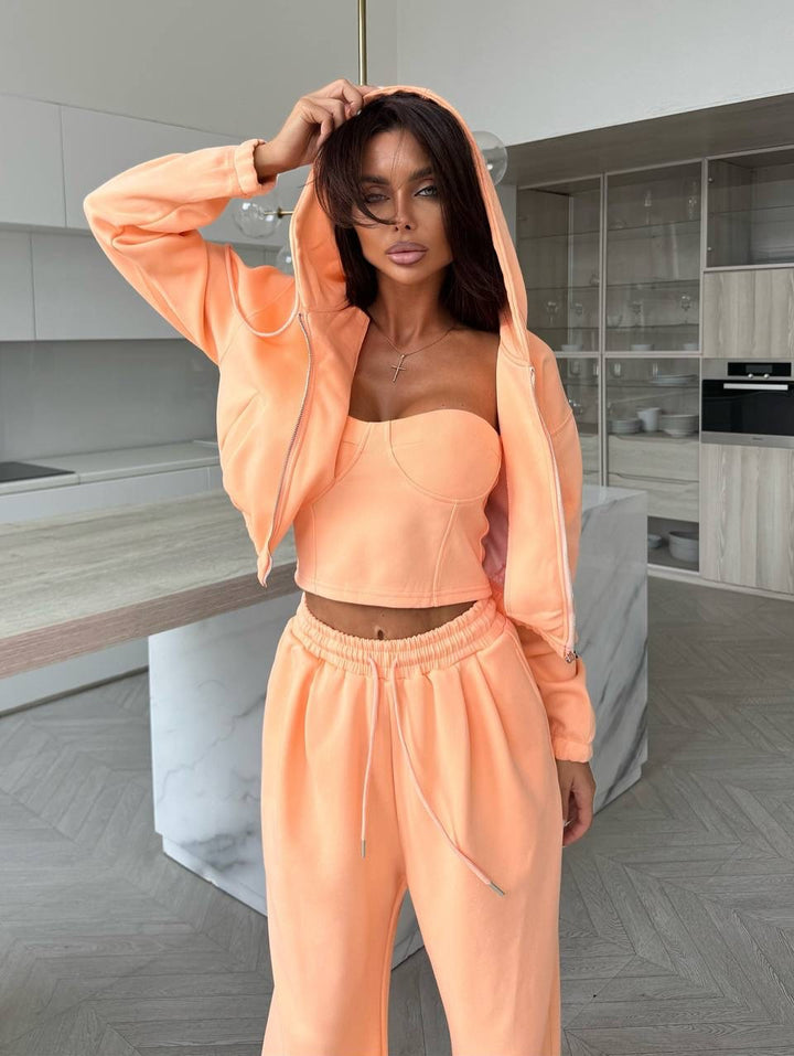 Damen Sculpting-Corsagen-Crop mit Kapuzen-Zipjacke und weiter High-Waist-Jogginghose – Avérine