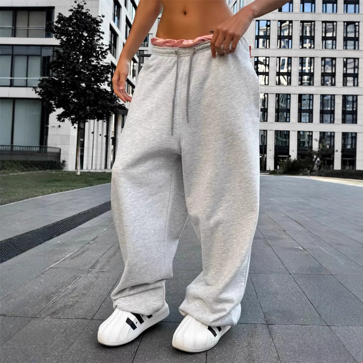 Damen oversized Fleece-Sweathose mit tiefem Schritt, Kordelzugbund und lässiger Streetwear-Passform – Avérine