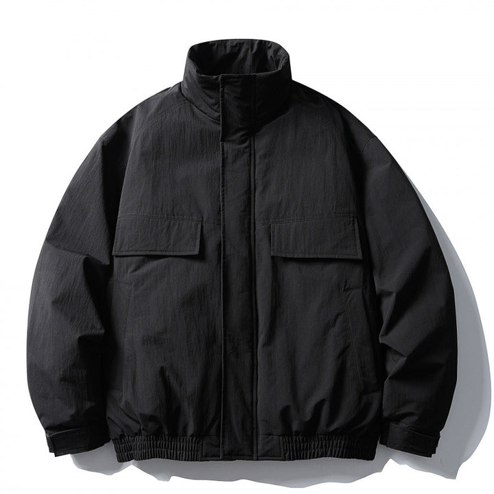 Herren Boxy-Fieldjacke mit hohem Stehkragen, wattierter Innenlage und aufgesetzten Pattentaschen Echo Archiv