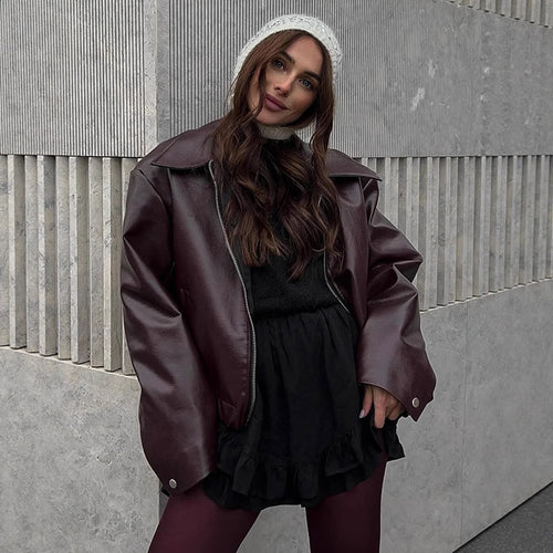 Damen Kurze Oversized Lederimitat-Flightjacke mit markantem Revers und Druckknopf-Manschetten Echoarchiv