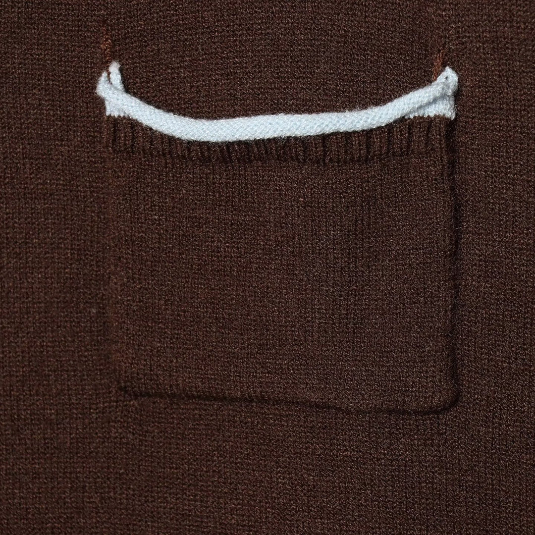 Damen Kurze Feinstrick-Cardigan mit Rundhals, Brusttasche und Rippbündchen Echoarchiv