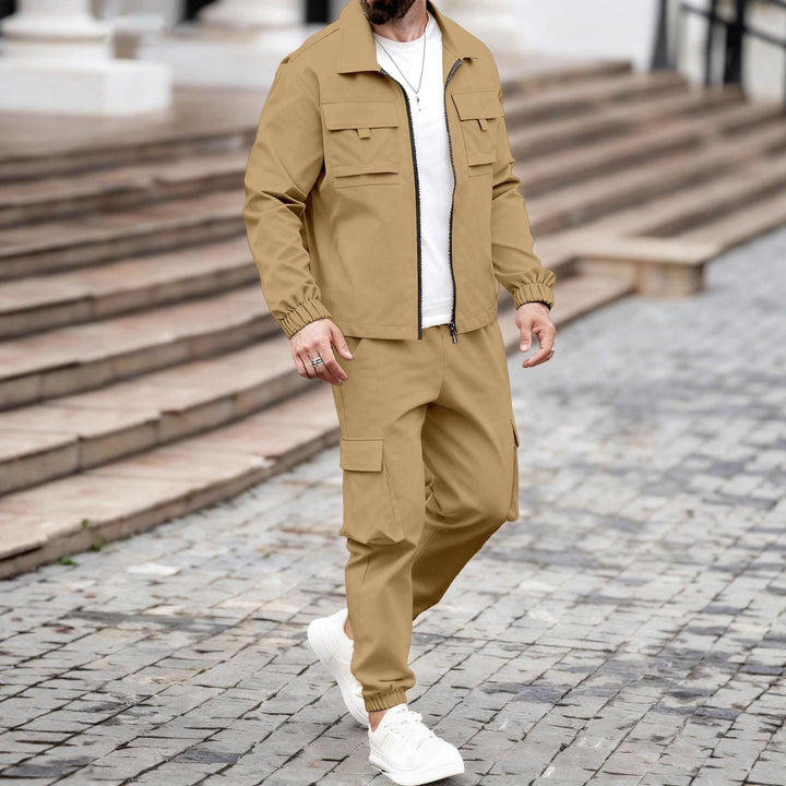 Herren lässiger Cargo-Anzug mit funktionalen Taschen und elastischen Bündchen Echoarchiv